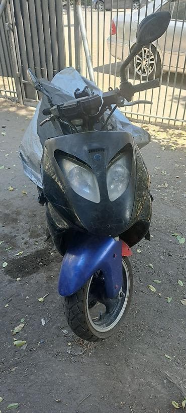 suzuki 100: Скутер Yamasaki/Emate, 150 см³, на ходу. Основное: - Двигатель 150 — 2