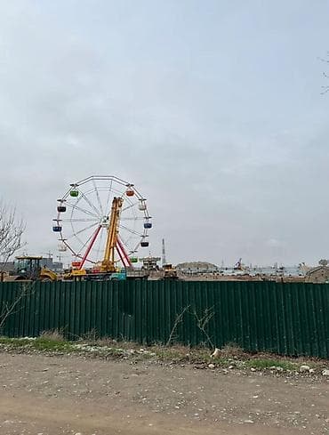 Үйлөр: Продается 2-х этажный дом Район - Орок ж/м Площадь- 180м2 Участок- — 10