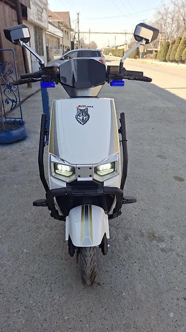 2 gz: Электрический скутер Skillmax (белый) - Агрессивный дизайн с — 2