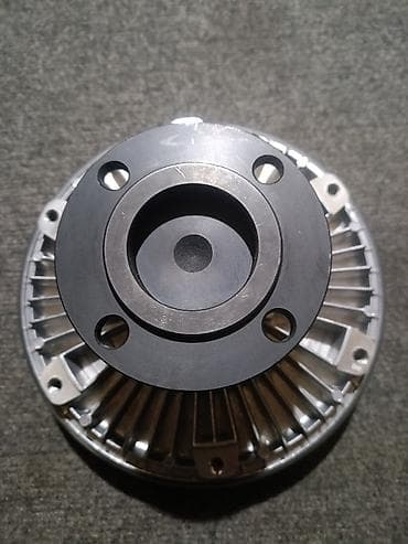 утеплитель радиатора: Описание:Гидромуфта вместе с вентилятором для системы охлаждения — 1