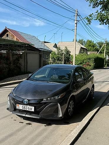 prius: Toyota Prius: 2019 г., 1.8 л, Автомат, Гибрид, Лифтбек — 4