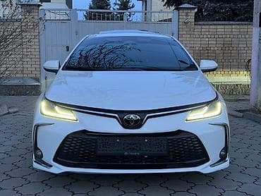 tesla 3: Toyota Corolla: 2023 г., 1.8 л, Вариатор, Бензин, Седан — 2