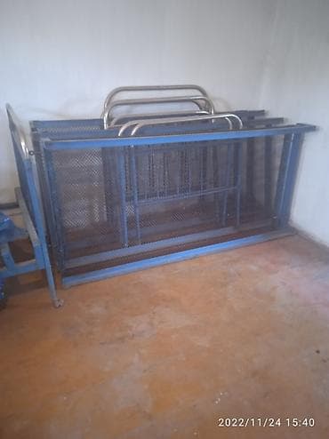 Продаю двухспальную кровать