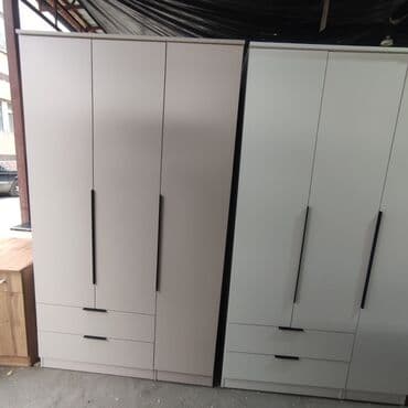 Шифонер үч эшиктуу заманбап жеткирүү бар at lalafo.kg Шифонер үч эшиктуу заманбап жеткирүү бар