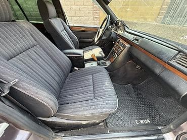 e39 540: Mercedes-Benz E-Class: 1991 г., 2 л, Механика, Бензин, Седан — 10