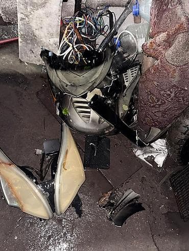 пластик на принц 150: Тип скутера 150 куб. см, Бензин, Б/у — 5