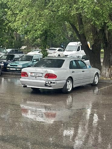 avangarde: Mercedes-Benz E-Class: 1996 г., 3.2 л, Автомат, Бензин, Седан — 9
