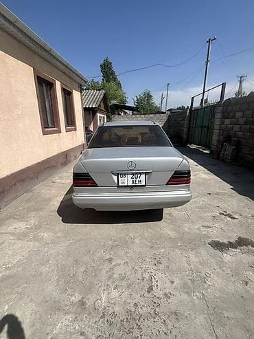 салон сиденья на мерседес 124: Mercedes-Benz W124: 1993 г., Седан — 8