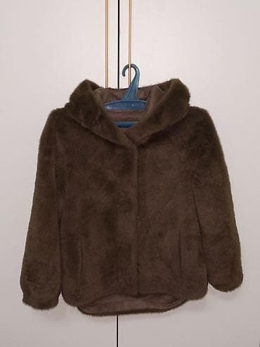 шуба натуралка: Продаю шубу хорошего качества!
Размер: стандарт
Брали в Дордой — 1