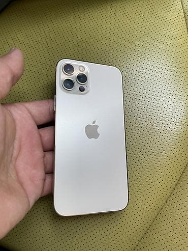 aplle 11: IPhone 12 Pro, Б/у, 128 ГБ, Золотой, Защитное стекло, Чехол, 74 % — 1