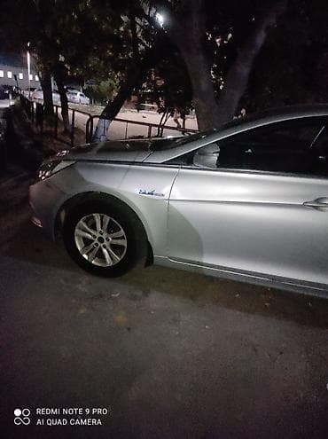 low ll: Hyundai Sonata: 2011 г., 2 л, Автомат, Газ, Седан — 10