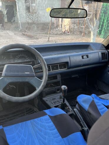 домкрат мазда: Mazda 626: 1985 г., 2 л, Механика, Бензиновая, Седан — 6