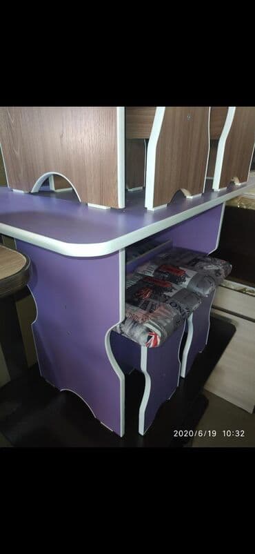 стол и четыре стула: Кухонный стол и стул — 9