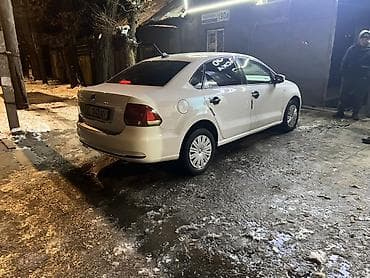 фолсваген поло: Volkswagen Polo: 2017 г., 1.6 л, Автомат, Бензин, Седан — 2