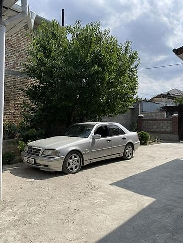 byd e2 2022: Mercedes-Benz C-Class: 1999 г., 2.4 л, Автомат, Бензин, Седан — 1
