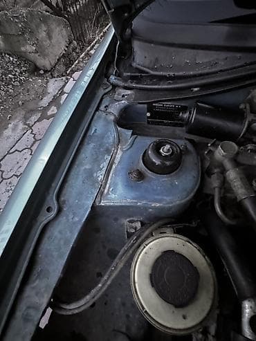 mazda 626 2002: Nissan Micra: 2002 г., 1.4 л, Вариатор, Бензин, Хэтчбэк — 8