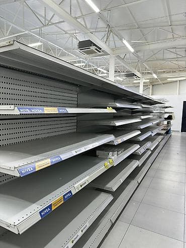 полочные стеллажи: Продается торговое оборудование для магазина: комплект витрин и — 3