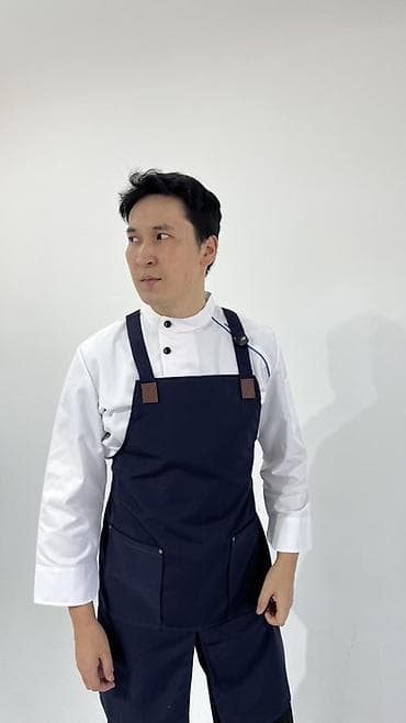 Спецодежда: Китель повара унисекс 1200с + фартук 600с Описание: - — 2