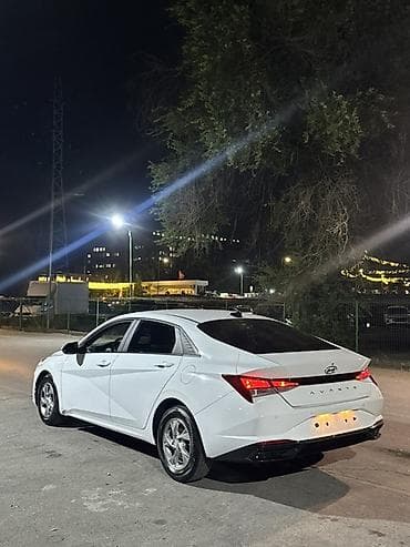 Hyundai Avante: 2021 г., 1.6 л, Бензин, Седан — 6