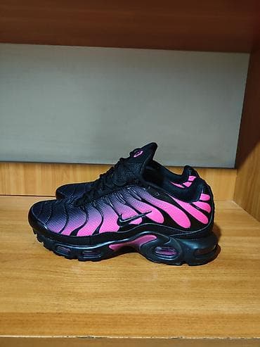 Личные вещи: Кроссовки Nike Air Max Plus (Tuned Air, Tn) - Модель: Air Max Plus — 1