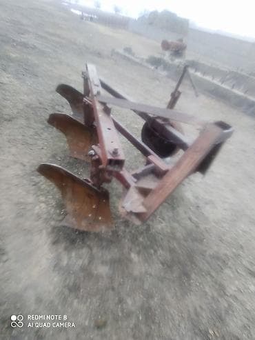 Плуг 3х корпусный