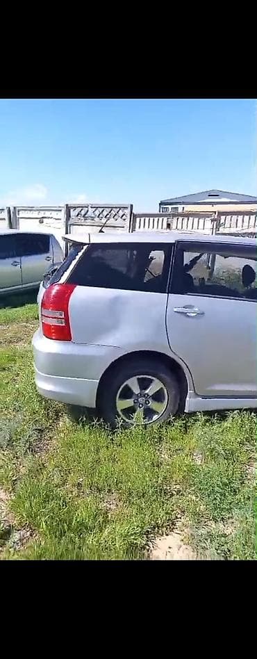 топливные: Toyota WISH: 2003 г., Автомат, Бензин, Минивэн — 2