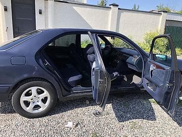 mashina mers: Mercedes-Benz E-Class: 1997 г., 2 л, Механика, Бензин, Седан — 8
