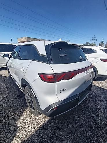 BYD: BYD Yuan Up: 2024 г., Робот, Электромобиль, Хэтчбэк — 8