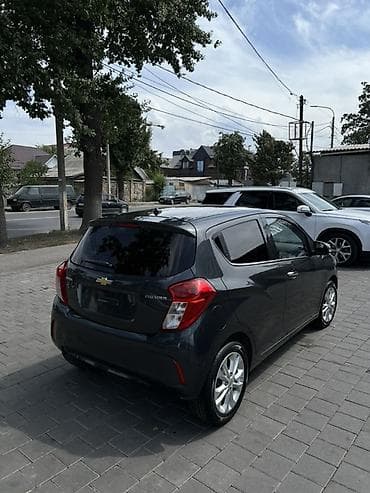 mazda cronos: Chevrolet Spark: 2020 г., 1 л, Вариатор, Бензин, Хэтчбэк — 5