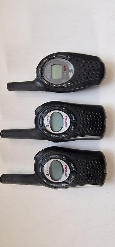 световые приборы: Радиостанции в рабочем состоянии — 1