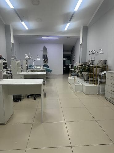 продам паркинг: Продажа офисов 25 м², С ремонтом, Без мебели, Бизнес центр, 3 этаж — 2