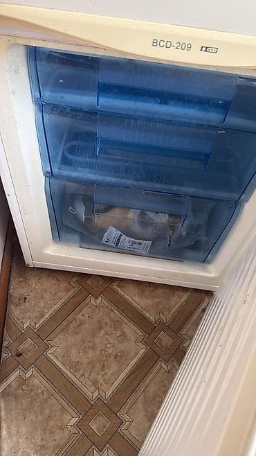 ps2 bios: Холодильник Biryusa, Двухкамерный — 3