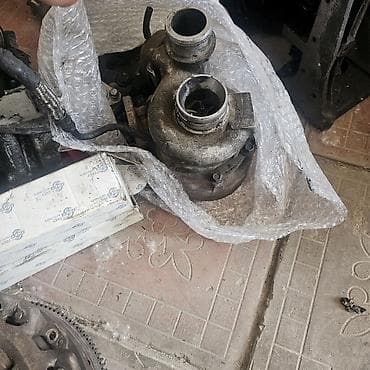 Детали двигателя и навесное оборудование (комплекткра разрозненных — 3