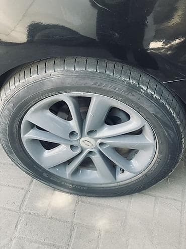 Комплект литых дисков R17 с шинами Dunlop - Диаметр: 17" - — 3
