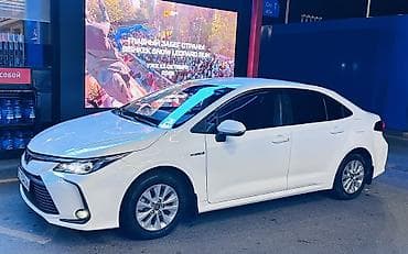 Унаа: Toyota Corolla: 2022 г., 1.8 л, Вариатор, Гибрид, Седан — 9