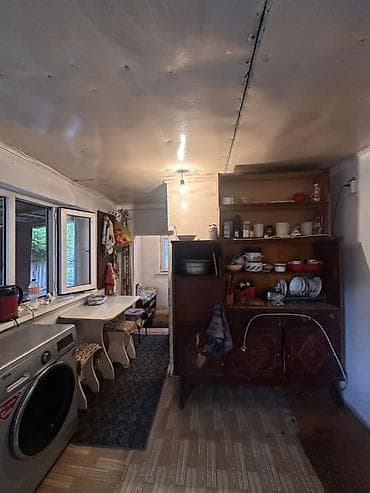 дом дордой моторс: 📍 В Сокулуке продается дом на участке 12 соток, 75 кв.м. 🏡Дом без — 4