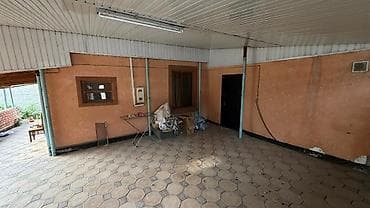 Продажа домов: 🏡 ПРОДАЕТСЯ ДОМ НА ПЕРВОЙ ЛИНИИ ул. Бакаева! 📍 Отличное расположение — 5
