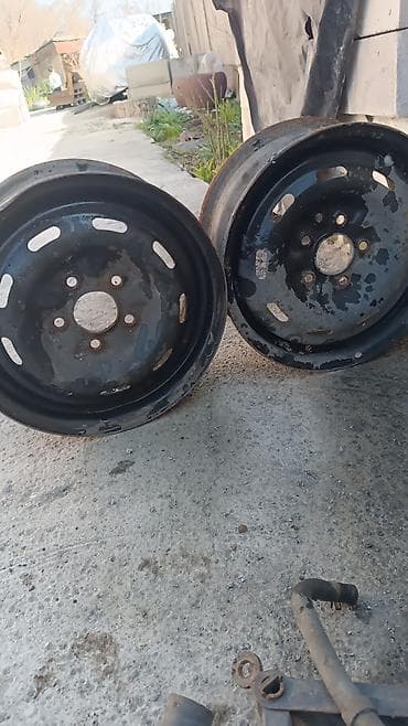 Диски: Железные Диски R 15 Комплект, отверстий - 4, Б/у — 1