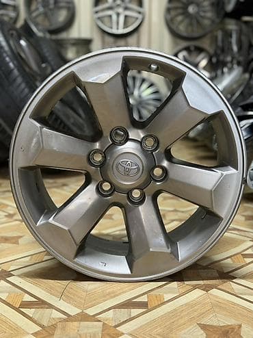 Диски: Литые Диски R 18 Toyota, Комплект, отверстий - 6, Б/у — 1