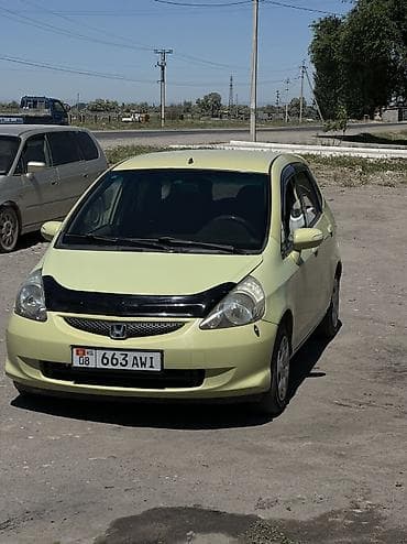 Honda Jazz: 2006 г., 1.4 л, Вариатор, Бензин, Хэтчбэк