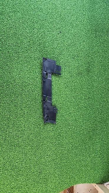 е38: 8 157 —-937 Е38 Дорестайлинг Крепление реснички левая Год 1996 В — 7