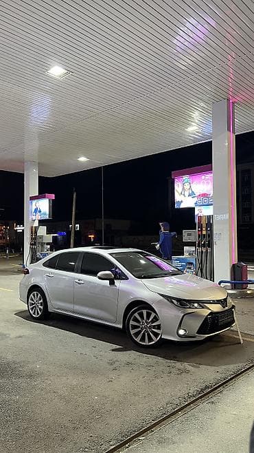 Транспорт: Toyota Corolla: 2020 г., 1.2 л, Автомат, Бензин, Седан — 2