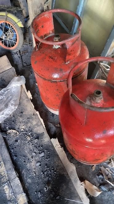 Баллоны для сжиженного газа (пропан).рабочие 2 штуки в городе кара
