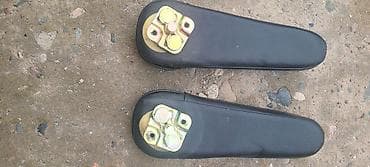g2 master: Подлокотник Subaru, цвет - Черный, Б/у, Самовывоз — 2
