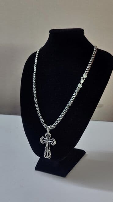 продаю золотую цепочку: Серебряная цепочка с крестом. ЦепочкаБисмарк . Крест выполнен с — 5