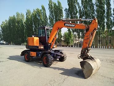 купить колесный экскаватор бу: Экскаватор, Doosan, 1999 г., Колесный — 2