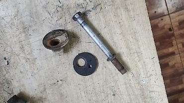 Toyota Sequoia Развальный болт, Тойота Секвоя Развальный болт см.Фото