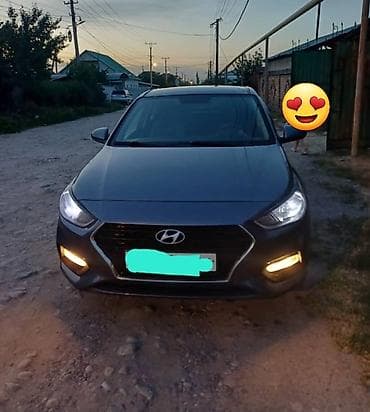 Продажа авто: Hyundai Solaris: 2017 г., 1.4 л, Автомат, Бензин, Седан — 3