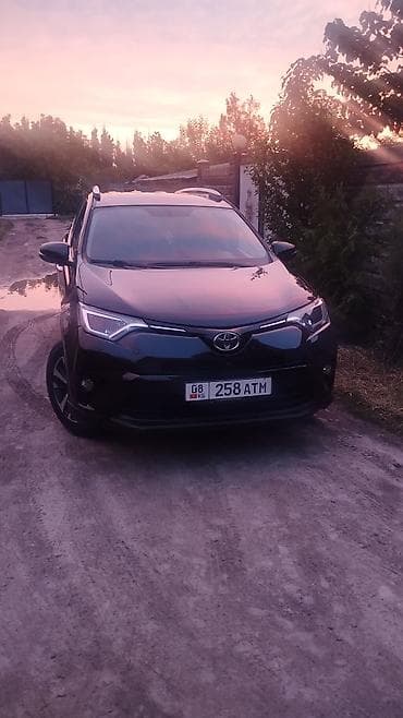 geely galaxy e5: Toyota RAV4: 2018 г., 2 л, Автомат, Бензин, Кроссовер — 1