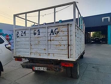 фара на адисей: Легкий грузовик, Mercedes-Benz, Стандарт, 3 т, Б/у — 3